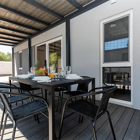 Holiday home Mobile Oaza Mira 920 Drage